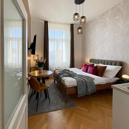Rasinovo Nabrezi - Riverside Apart Otel 4*