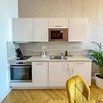 Apartahotel Rašínovo Nábřeží - Riverside Praga