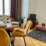 Apartahotel Rašínovo Nábřeží - Riverside 4*