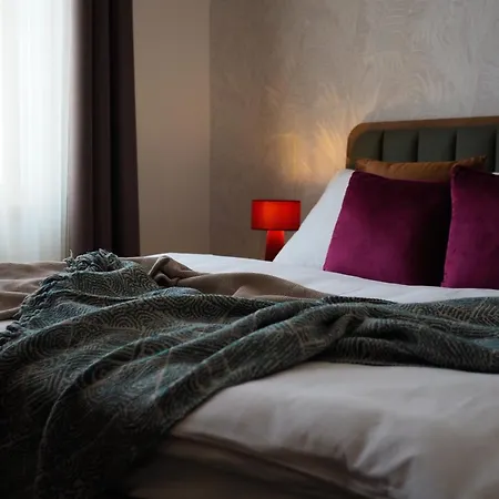 Rasinovo Nabrezi - Riverside Appart hôtel 4*