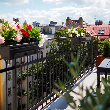 Rasinovo Nabrezi - Riverside Appart hôtel 4*