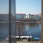 Rašínovo Nábřeží - Riverside 4* Praga