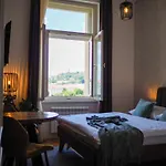 Rašínovo Nábřeží - Riverside Aparthotel Praga
