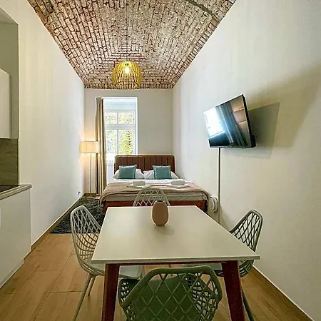 Apartahotel Rašínovo Nábřeží - Riverside 4*