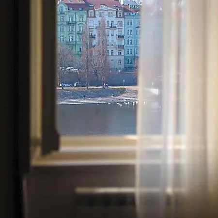 Lejlighedshotel Rasinovo Nabrezi - Riverside