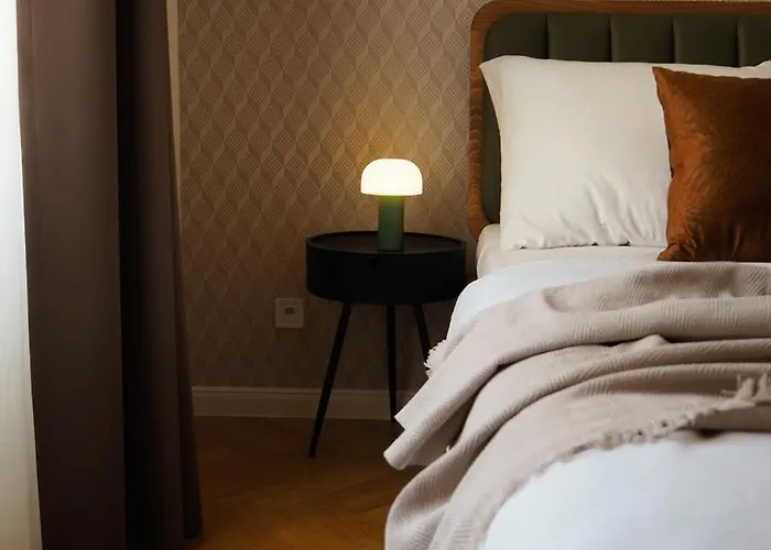 Rasinovo Nabrezi - Riverside Lejlighedshotel 4*