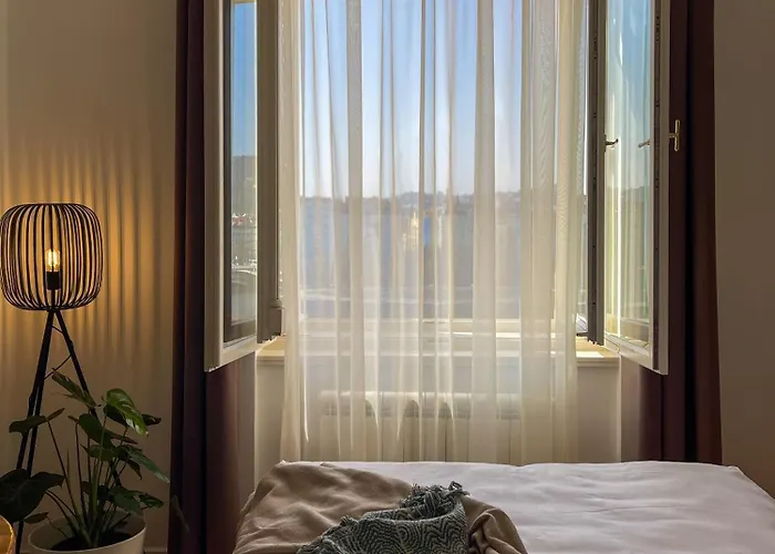 Lejlighedshotel Rasinovo Nabrezi - Riverside