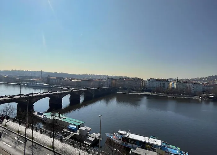 Rasinovo Nabrezi - Riverside Lejlighedshotel 4*