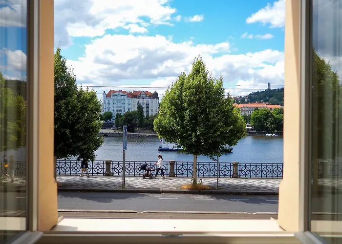 Lejlighedshotel Rasinovo Nabrezi - Riverside 4*