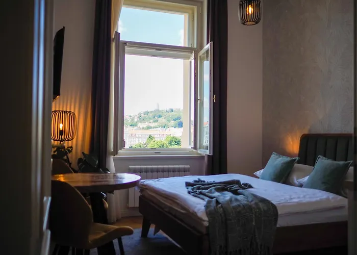 Rasinovo Nabrezi - Riverside Lejlighedshotel Prag