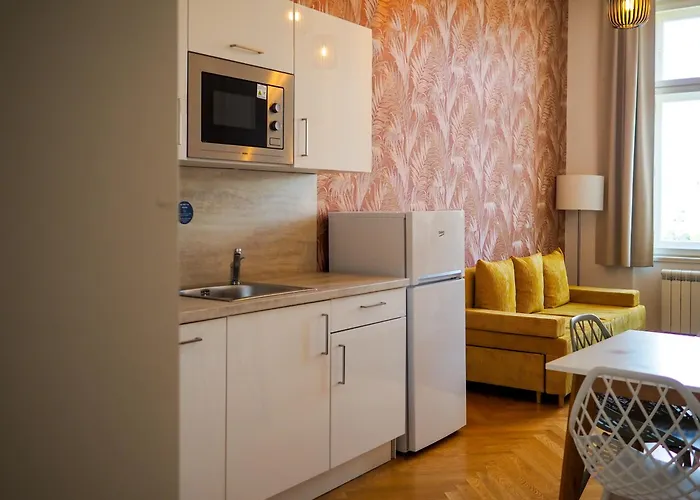 Lejlighedshotel Rasinovo Nabrezi - Riverside Prag