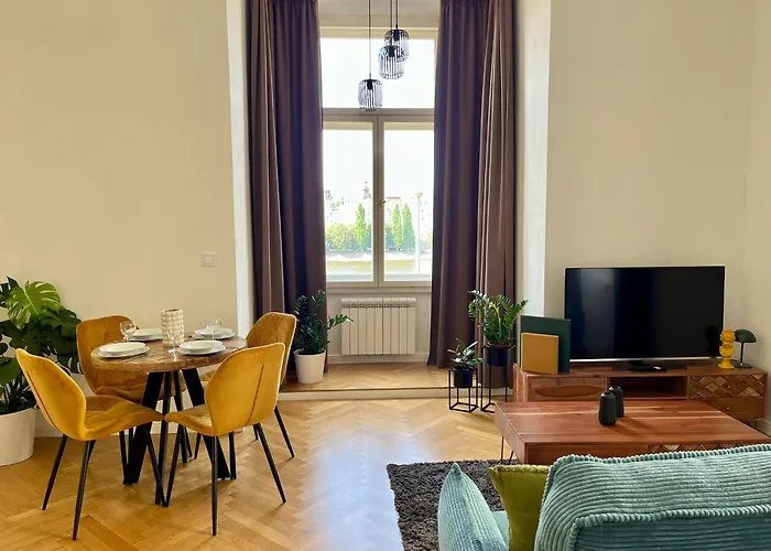 Lejlighedshotel Rasinovo Nabrezi - Riverside Prag