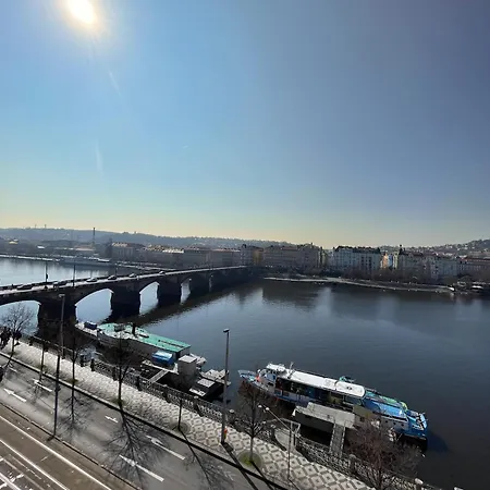 Rasinovo Nabrezi - Riverside Hotel apartamentowy 4*